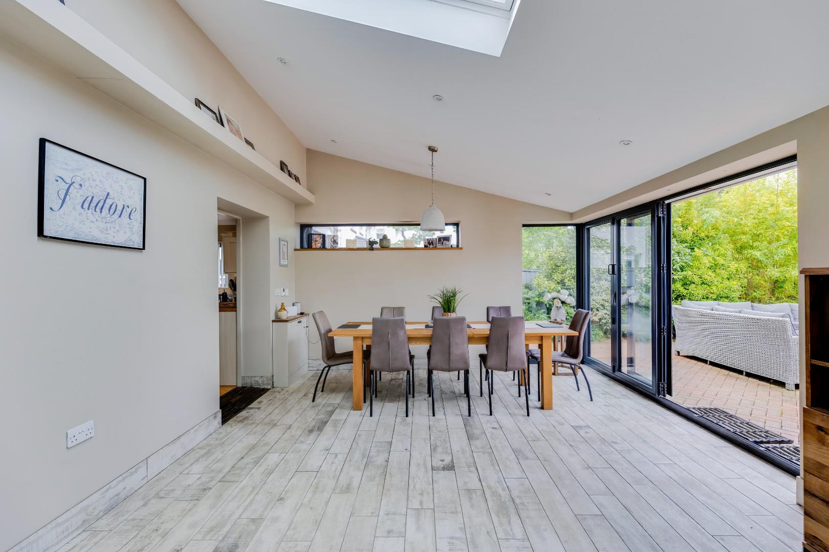 Robgill, Gwern Y Steeple Peterston-Super-Ely, Cardiff, South Glamorgan, CF5 6LG